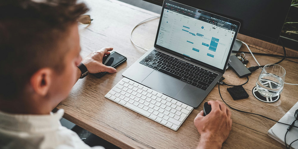 Manage your businesses goals with your calendar.