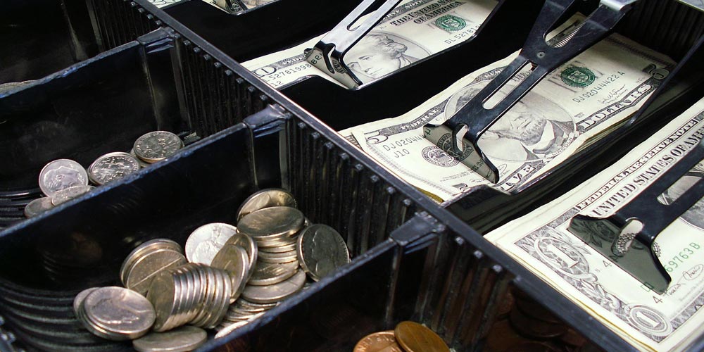 Tracking cash flow is just important as tracking business revenue.