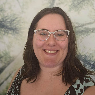 Julia Robinson, Guardian Financial Group